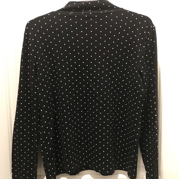 Women's Large Turtleneck - Picture 2 of 3